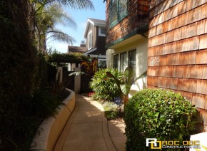 Outdoor Building | Landscape